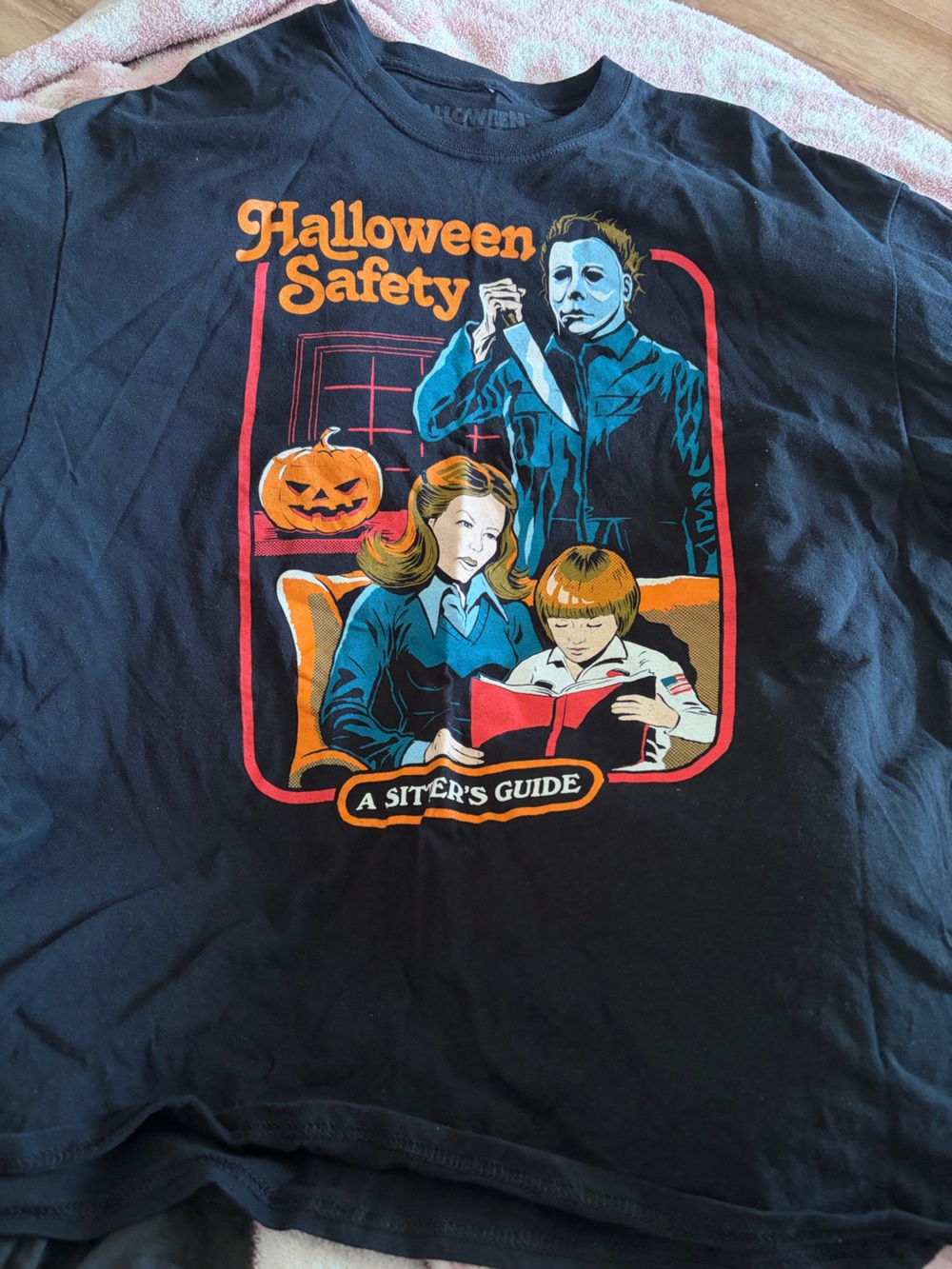 Women’s Halloween graphic Tee 🎃🔪